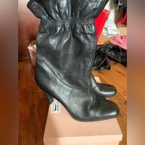 Scrunch leather booties